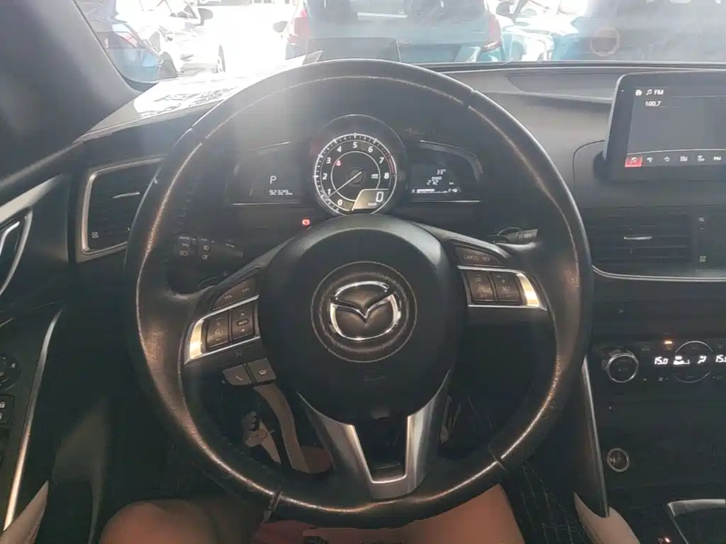 Mazda CX-4 2016