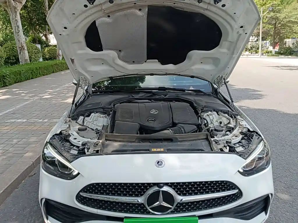 Mercedes-Benz C-Class 2024 — фото 20