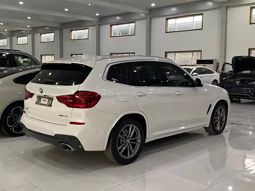 BMW X3 2021 — фото 5