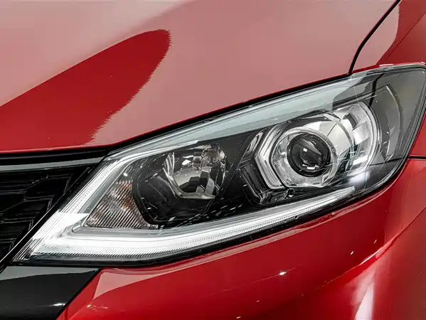 Nissan Tiida 2021