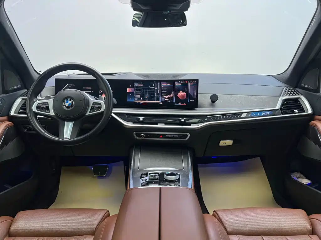 BMW X7 2023 — фото 13