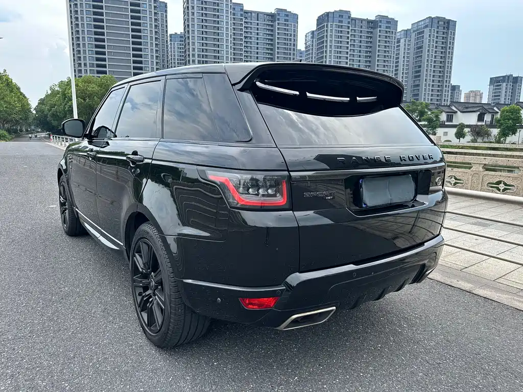 Land Rover Range Rover Sport 2022 — фото 10