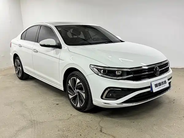 Volkswagen Bora 2023
