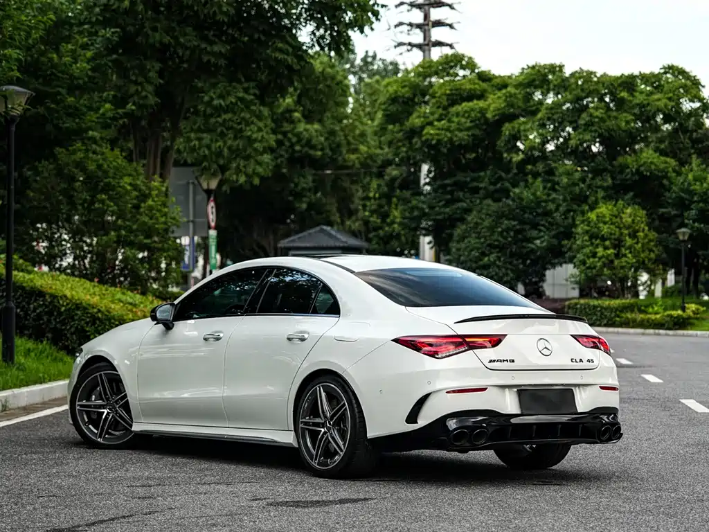Mercedes-Benz CLA AMG 2021