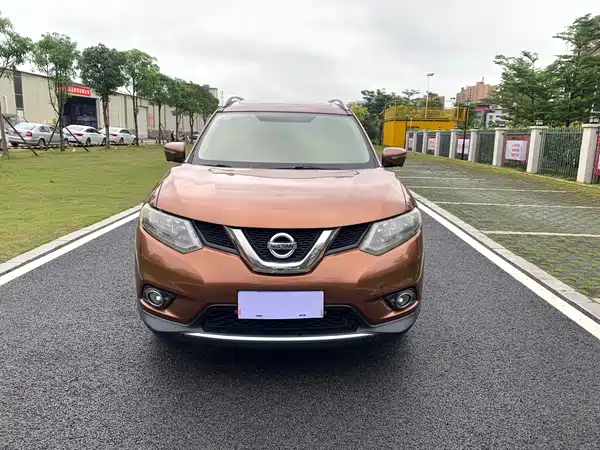 Nissan X-Trail 2016