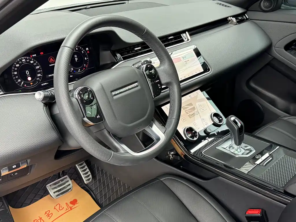 Land Rover Evoque 2021 — фото 8