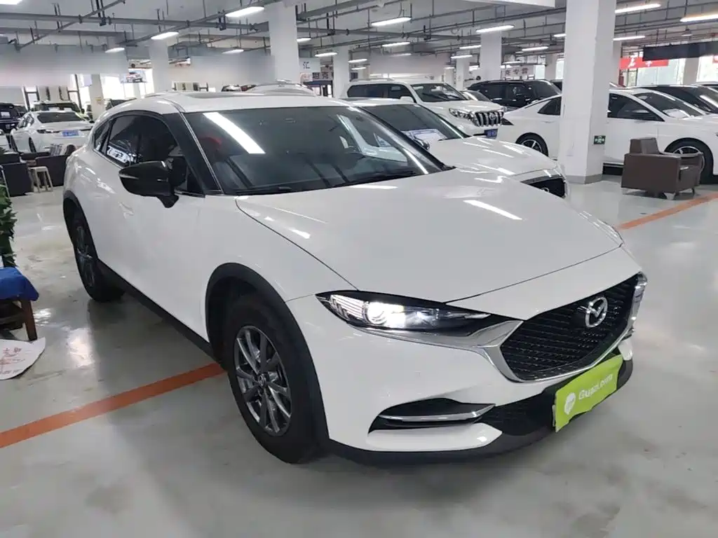 Mazda CX-4 2023