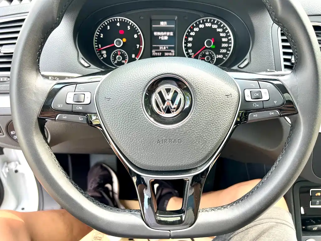 Volkswagen Sharan 2019 — фото 13
