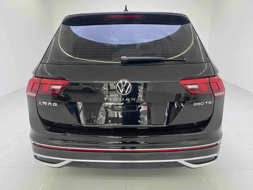 Volkswagen Tiguan L 2023