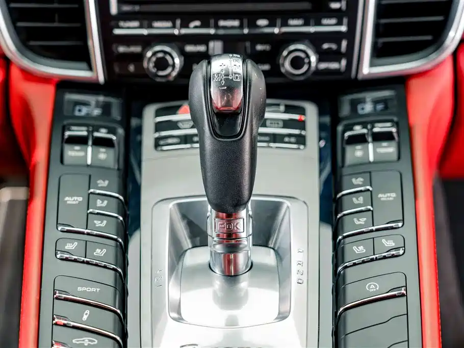 Porsche Panamera 2015 — фото 13