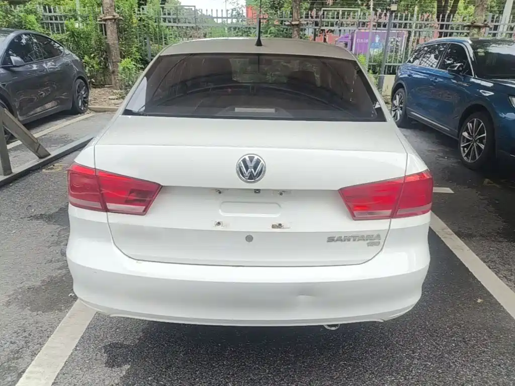 Volkswagen Santana 2016