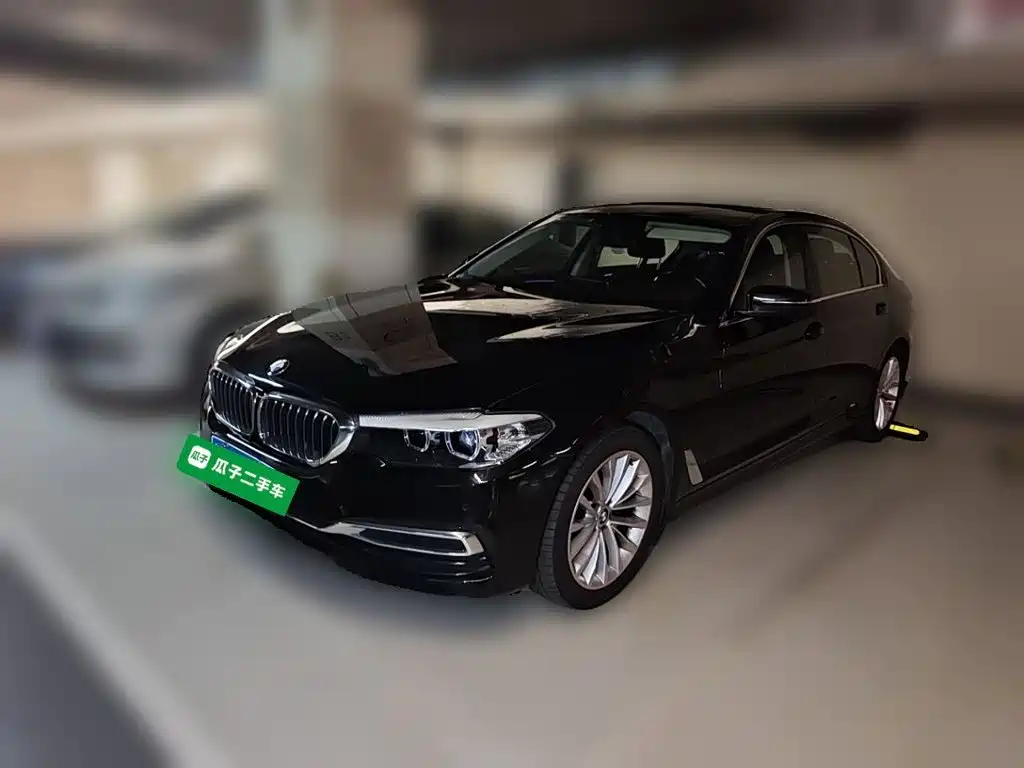 BMW 5 Series 2020 — фото 1