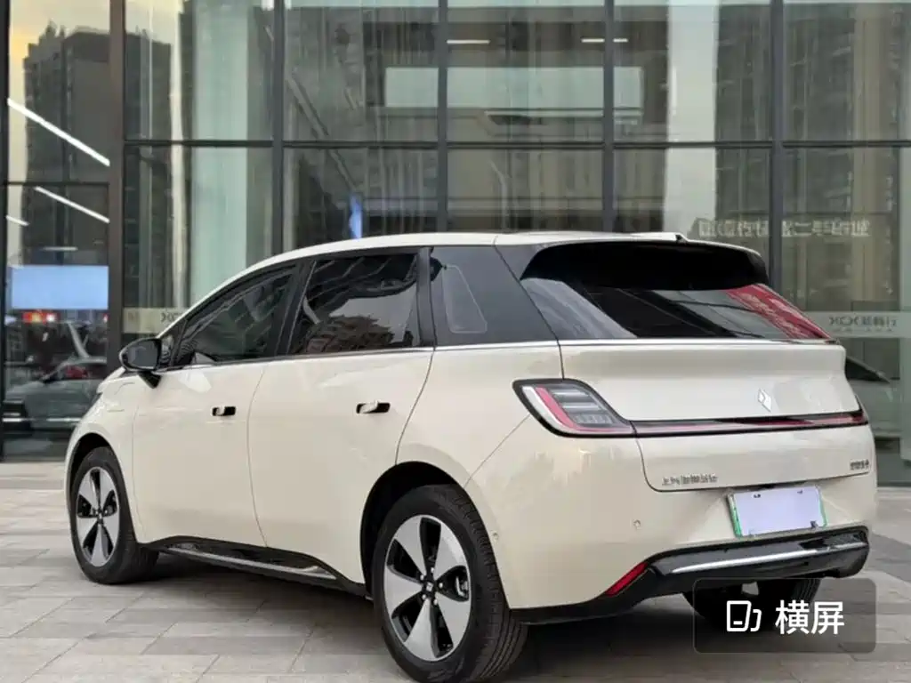 Baojun Clouds 2023
