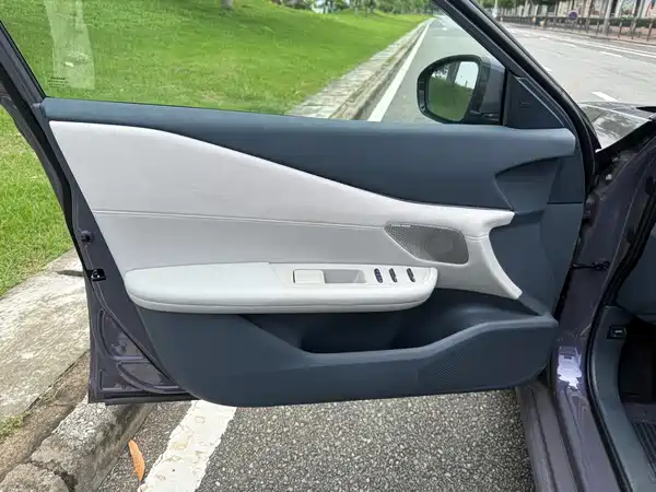 Nissan Teana 2025