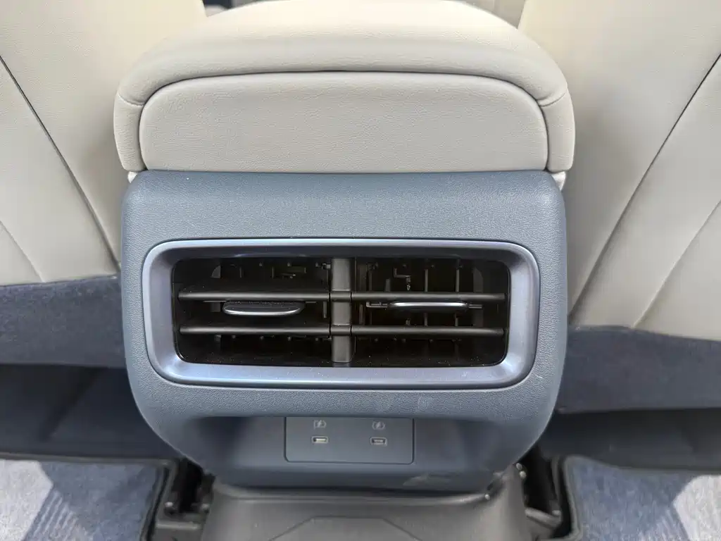 Nissan Teana 2025 — фото 20