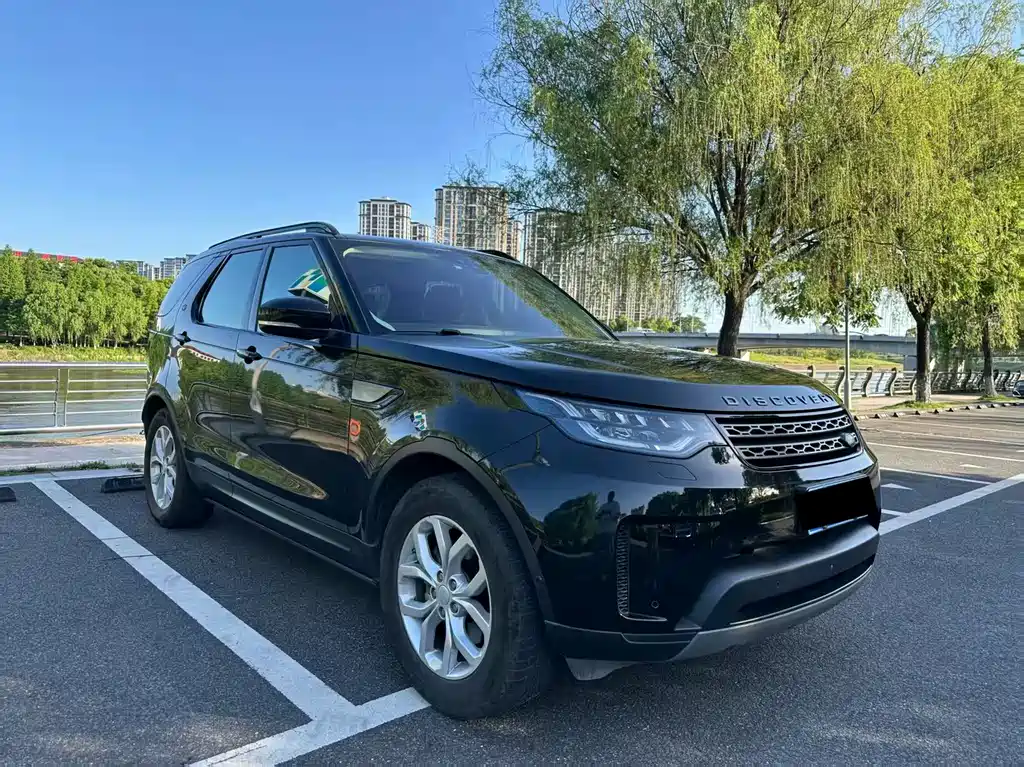 Land Rover Discovery 2019