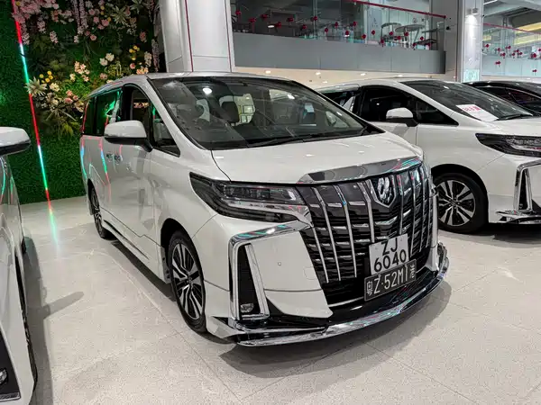 Toyota Alphard 2019