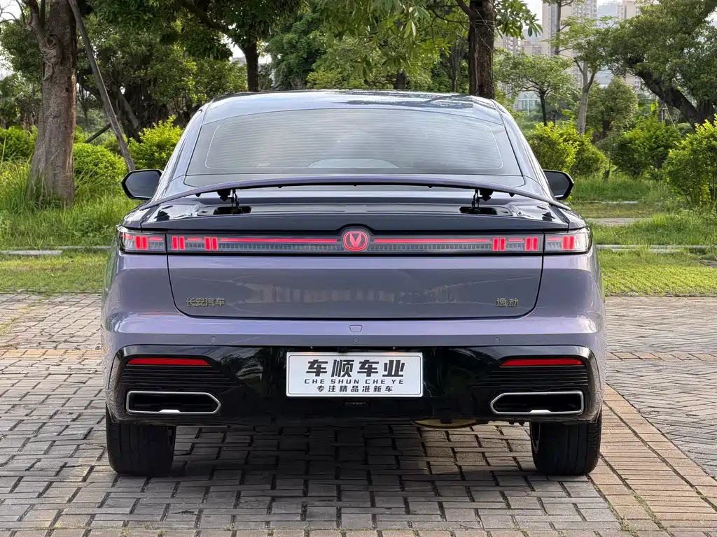 Changan Eado 2025 — фото 7