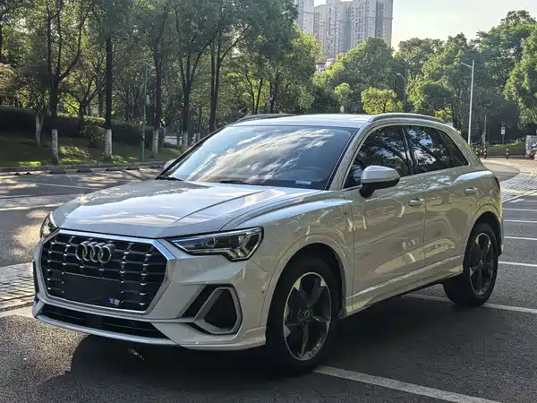 Audi Q3 2023