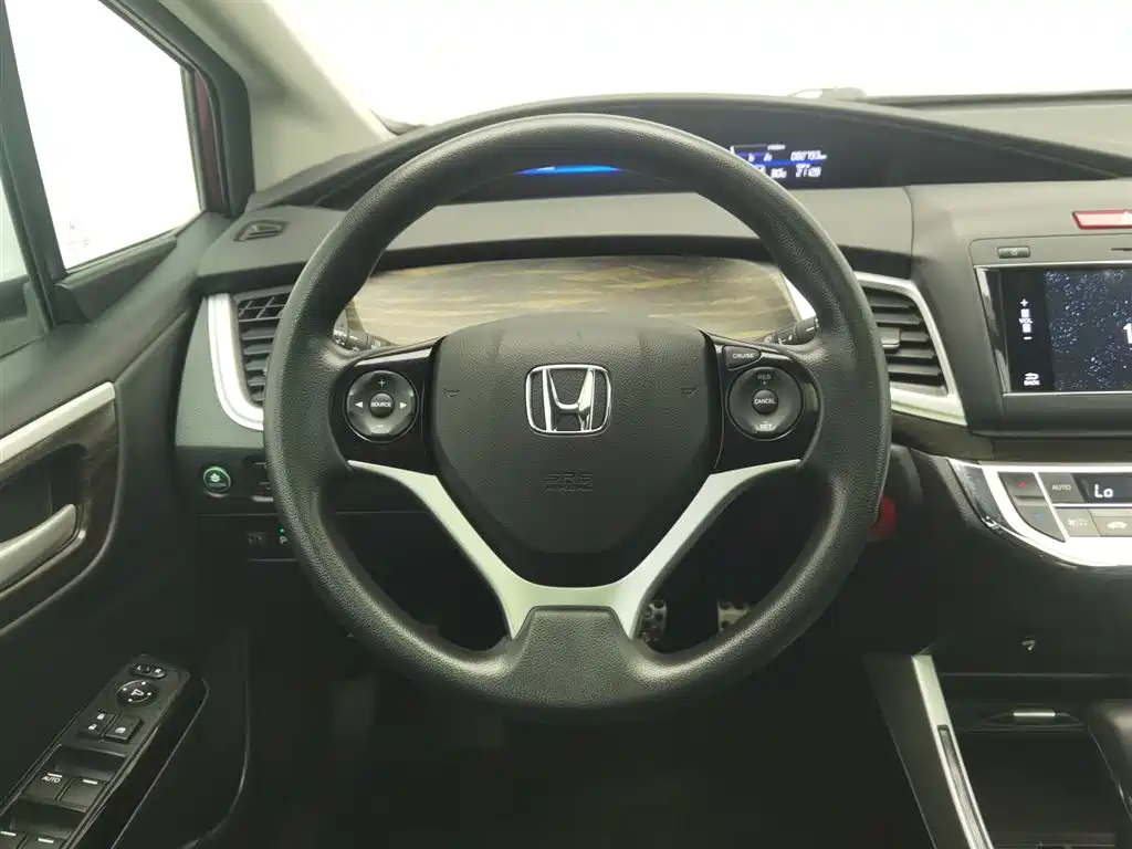 Honda Jade 2018 — фото 11
