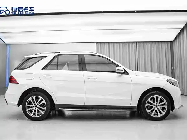 Mercedes-Benz GLE 2017