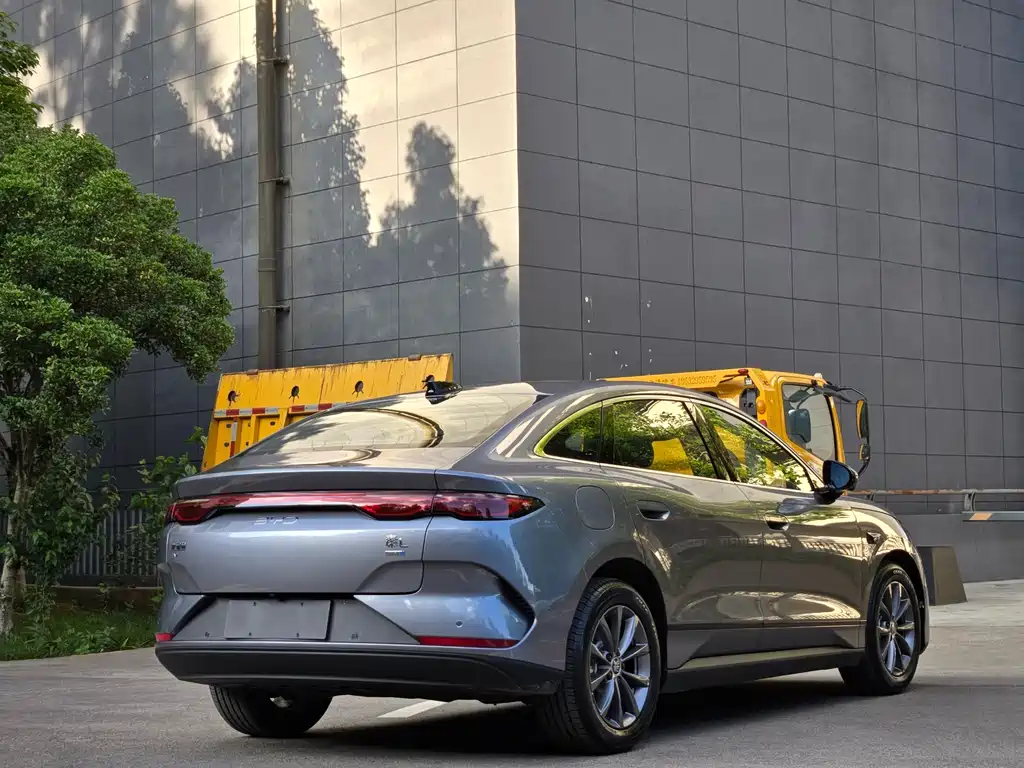 BYD Qin L 2026 — фото 14