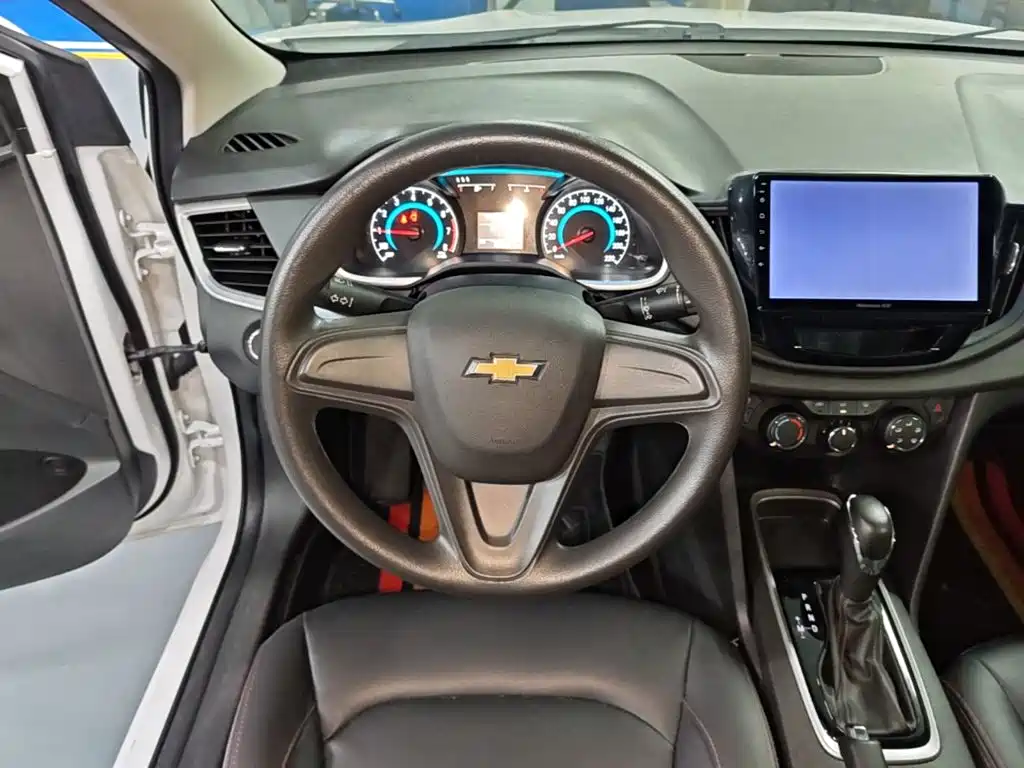 Chevrolet Cavalier 2019 — фото 11