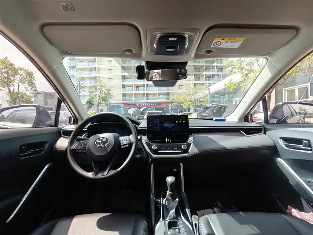 Toyota Corolla Cross 2025