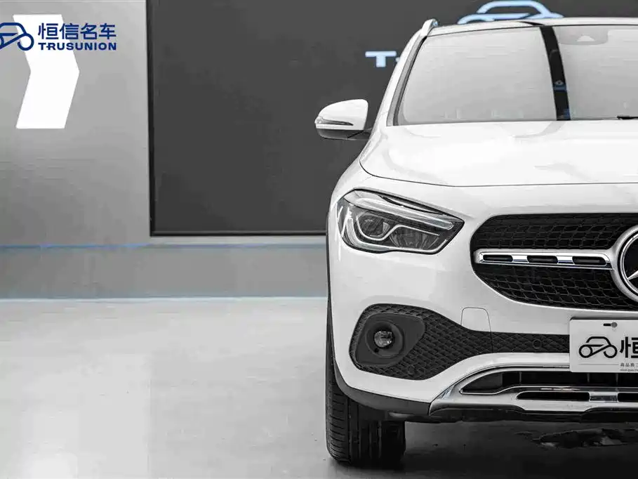 Mercedes-Benz GLA 2023 — фото 8