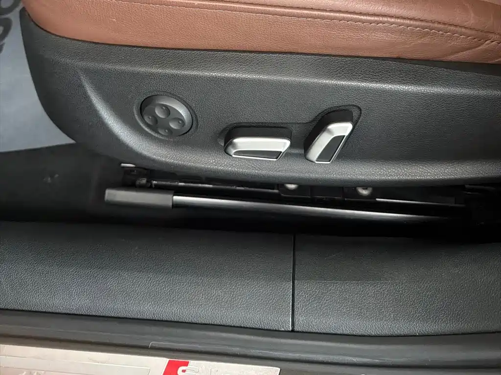 Audi A6L 2018 — фото 13