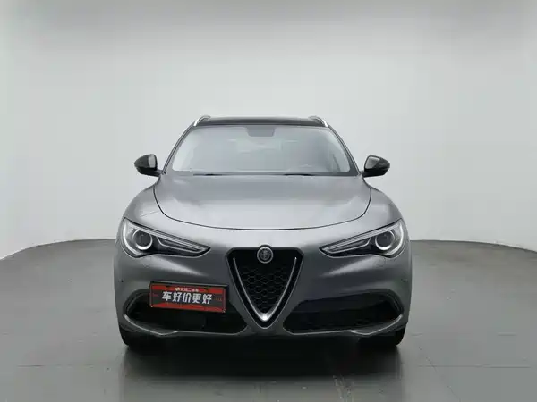 Alfa Romeo Stelvio 2019