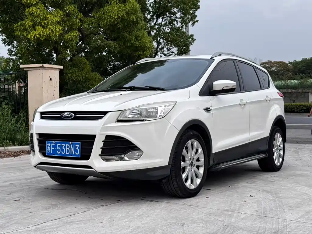 Ford Kuga 2014 — фото 3