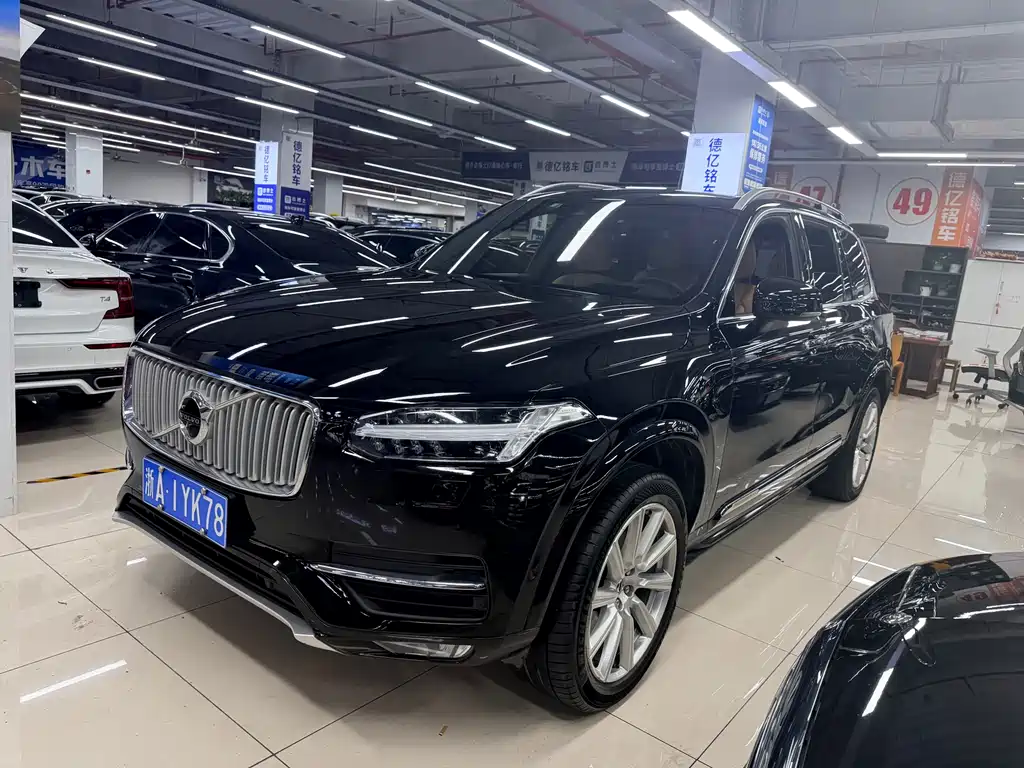 Volvo XC90 2018