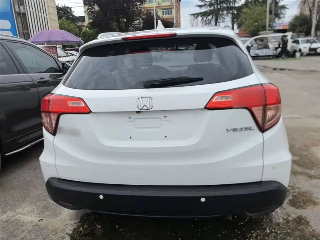 Honda Vezel 2016 — фото 6