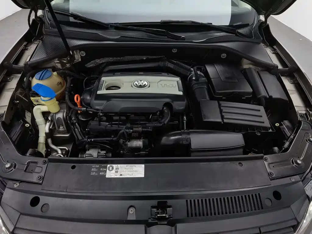 Volkswagen Passat 2014