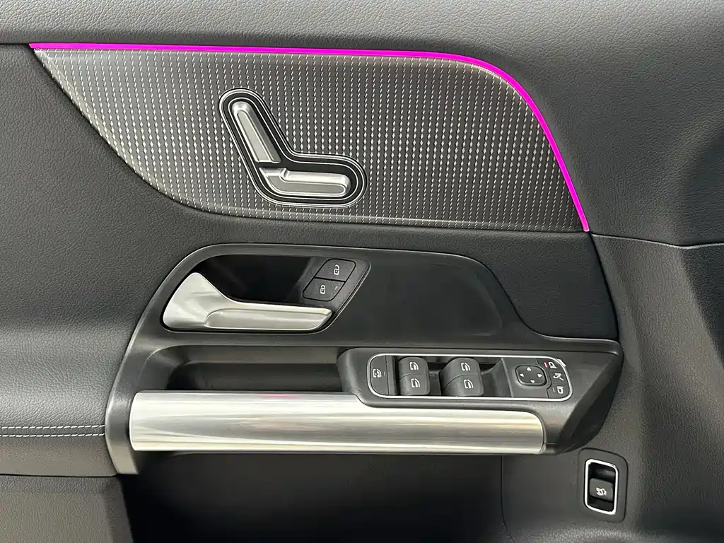 Mercedes-Benz GLA 2023 — фото 22