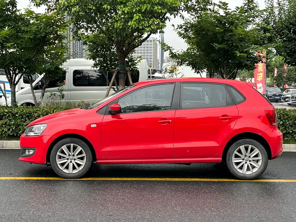 Volkswagen Polo 2013