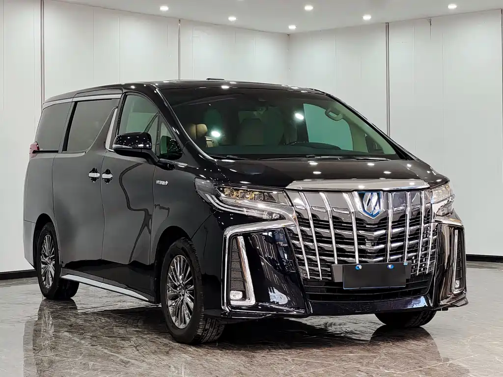 Toyota Vellfire 2022 — фото 2