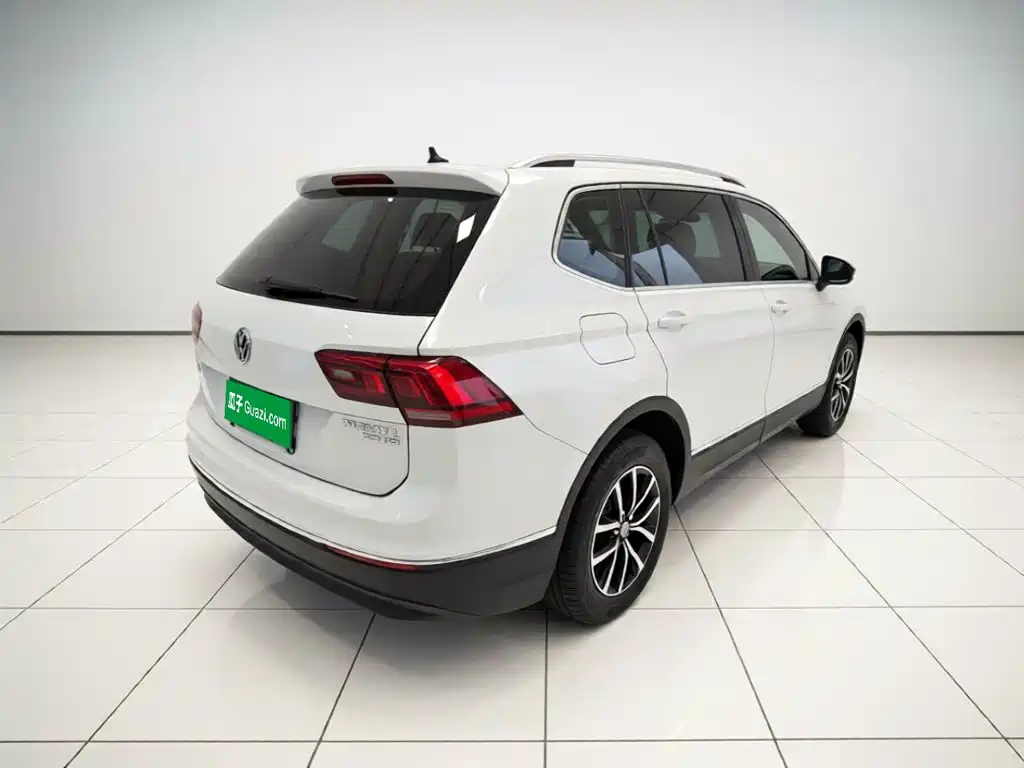 Volkswagen Tiguan L 2019 — фото 6