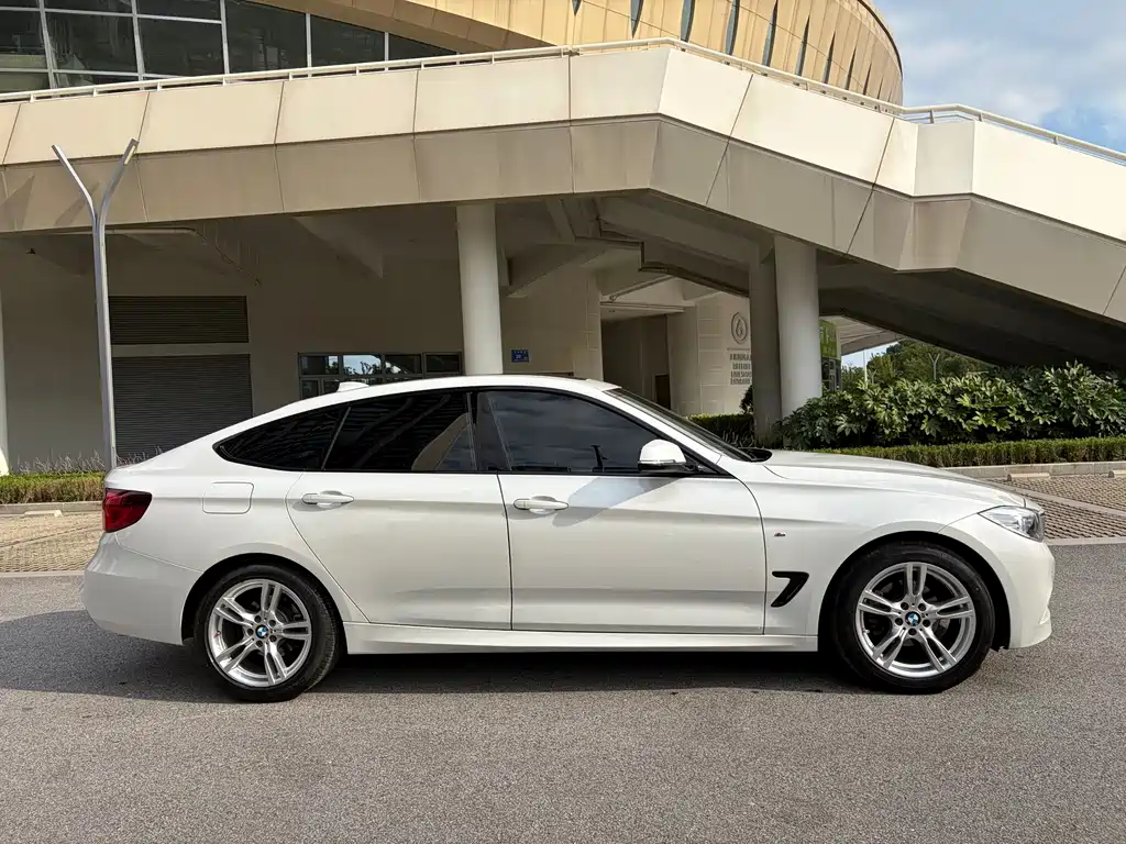 BMW 3 Series GT 2021 — фото 4
