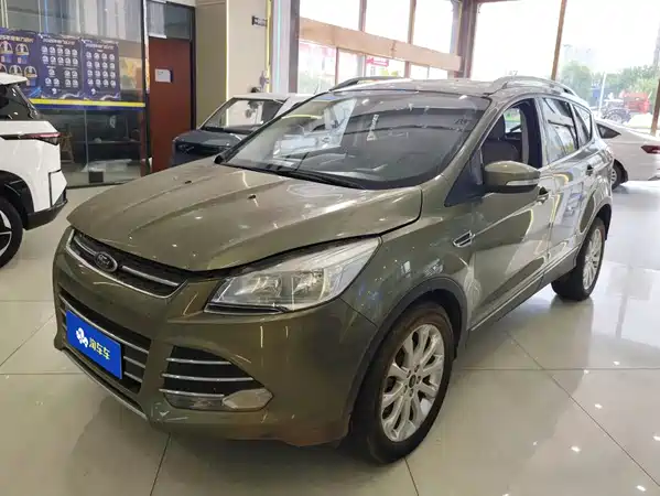 Ford Kuga 2014