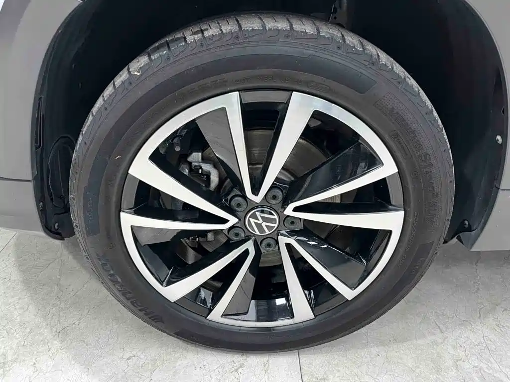 Volkswagen Tharu 2022 — фото 19
