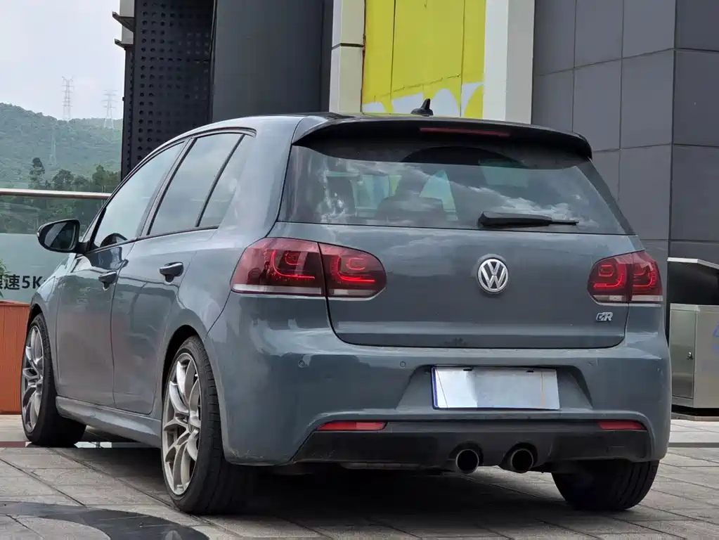 Volkswagen Golf 2011