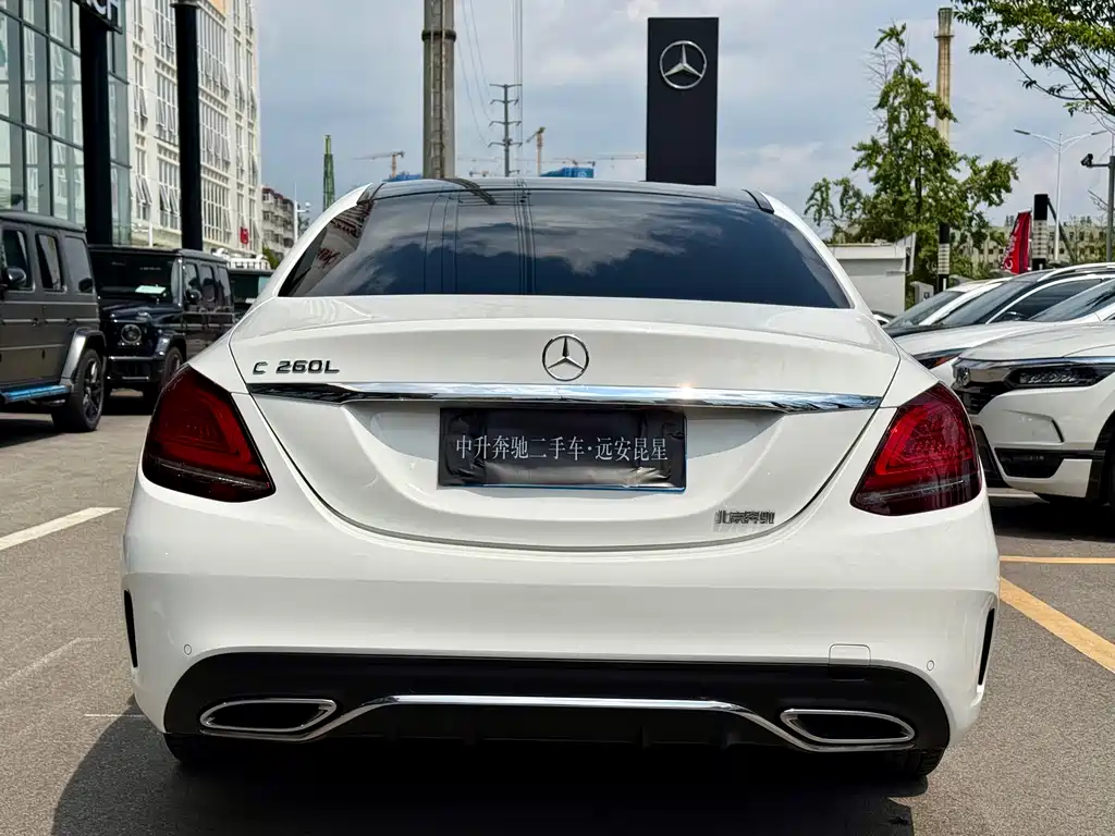 Mercedes-Benz C-Class 2021