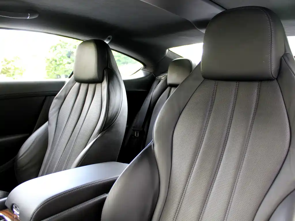 Bentley Continental 2013 — фото 17
