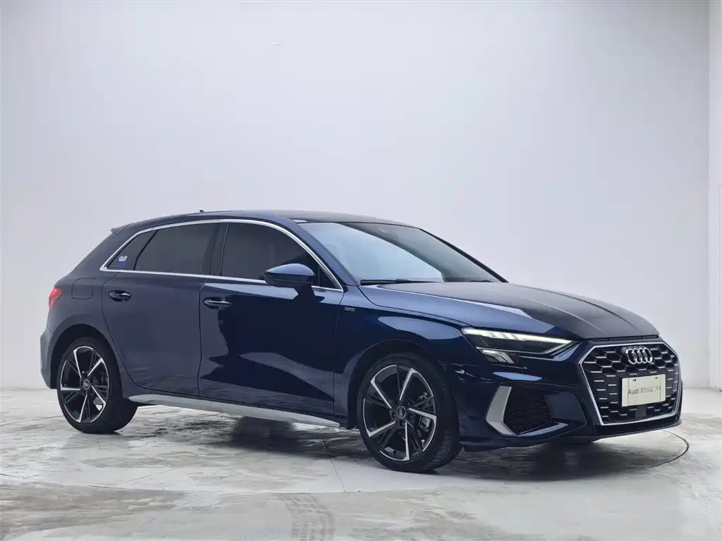 Audi A3 2023 — фото 6