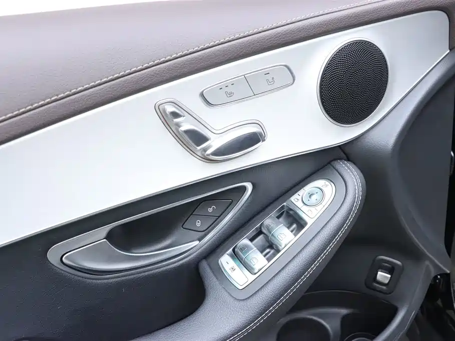 Mercedes-Benz GLC 2022 — фото 13