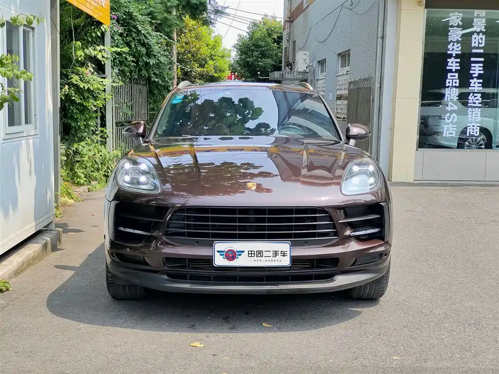 Porsche Macan 2020