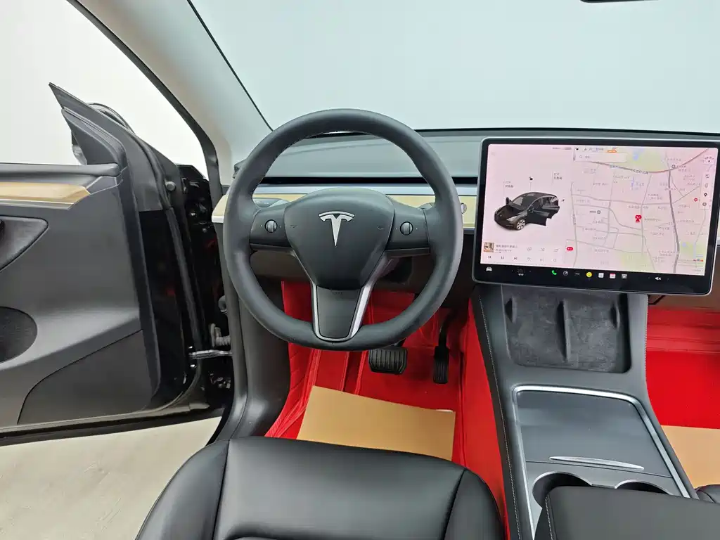 Tesla Model Y 2021 — фото 15