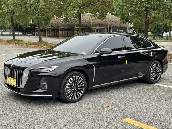 Hongqi H5 2025